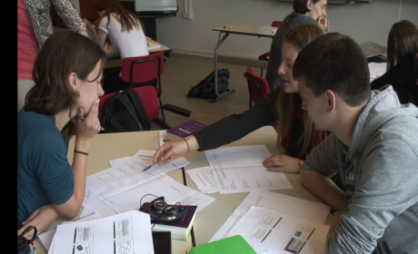 Pre-service teachers developing their own SSIBL lesson plan 